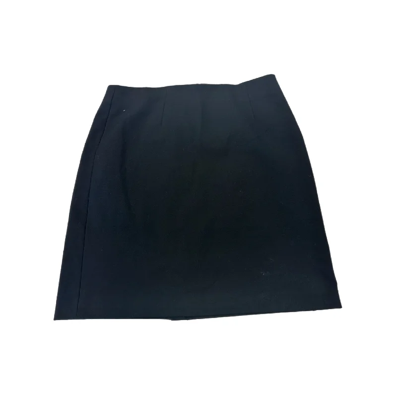 Skirt Mini & Short By J Jill  Size: M