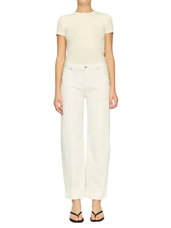 Thea Boyfriend Relaxed Jeans In White