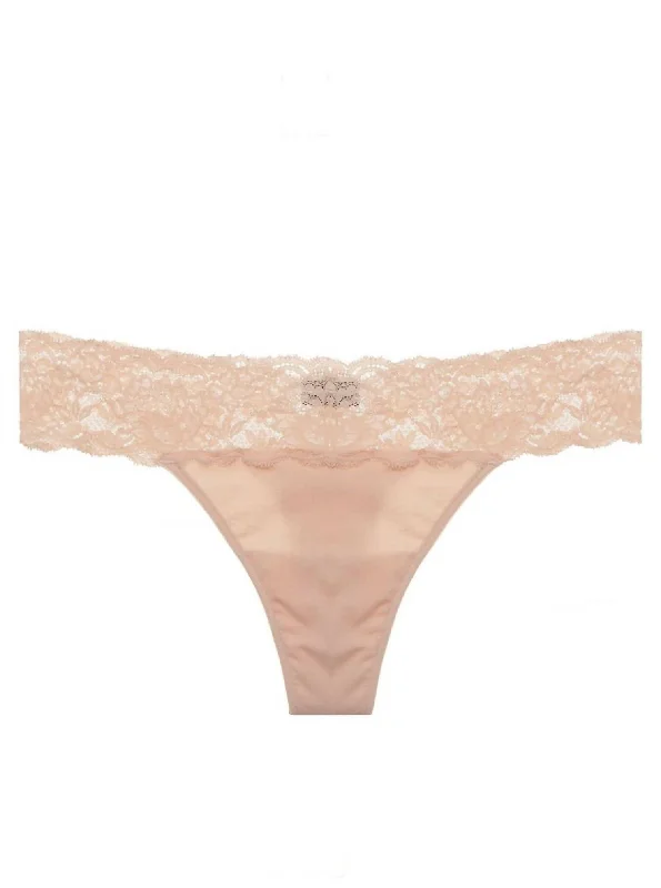 Women's Never Say Never Maternity Thong Panty In Blush